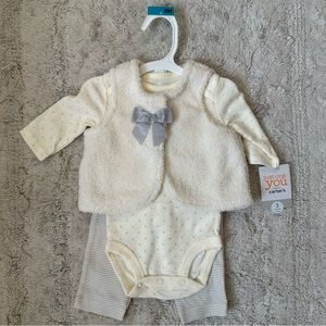 Carter’s winter outfit with fuzzy fleece vest - 3 month - NWT